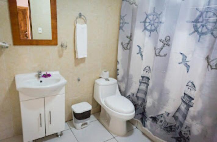 Hostal Tu'U Koihu Hanga Roa Exterior foto